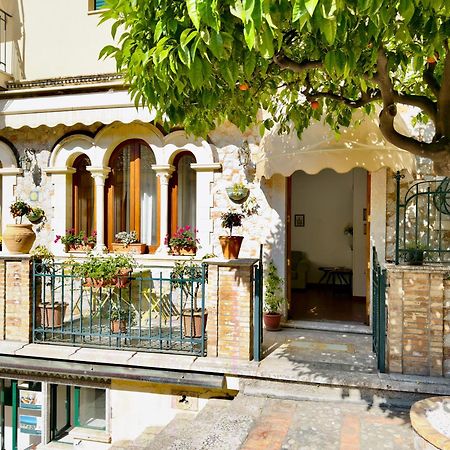 Casa Caterina Lejlighed Taormina Eksteriør billede