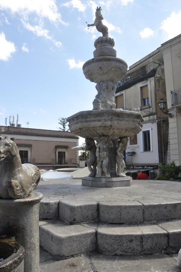 Casa Caterina Lejlighed Taormina Eksteriør billede